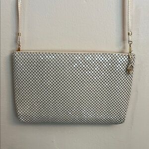 Vintage 1980s Metal Mesh Clutch Shoulder Bag 10"x6"